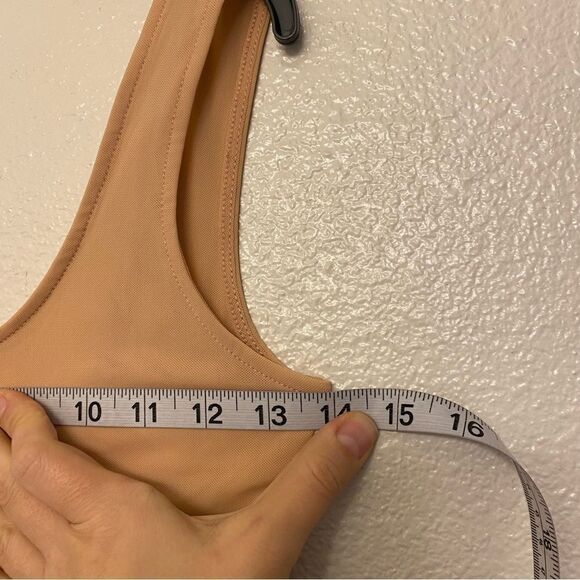 Forever 21 scoop neck Unlined tan beige stretch mesh thong bodysuit NWOT small - Picture 4 of 10
